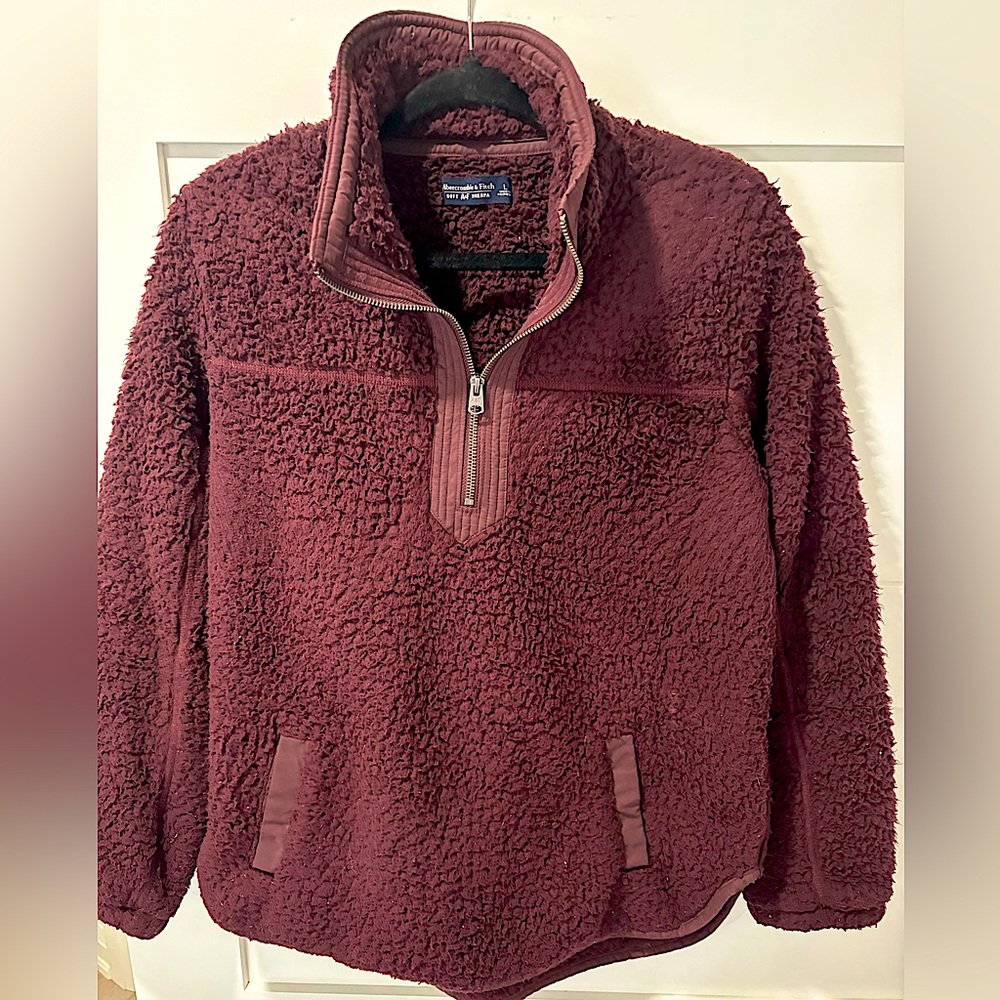 Abercrombie soft AF teddy 1/4 zip fleece Sherpa